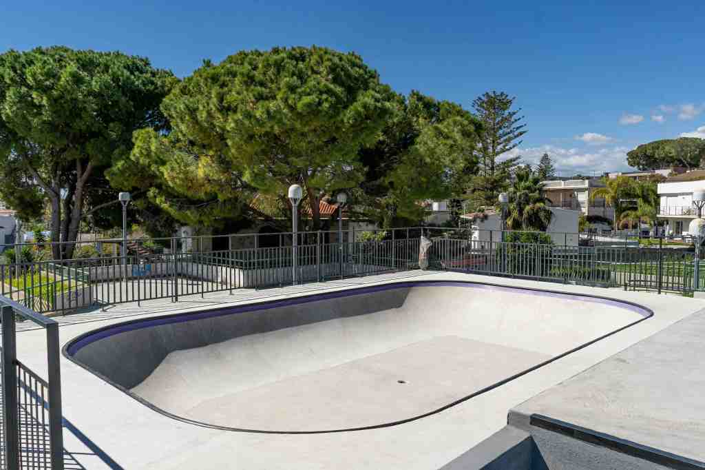 foto bowl plaza fontane bianche